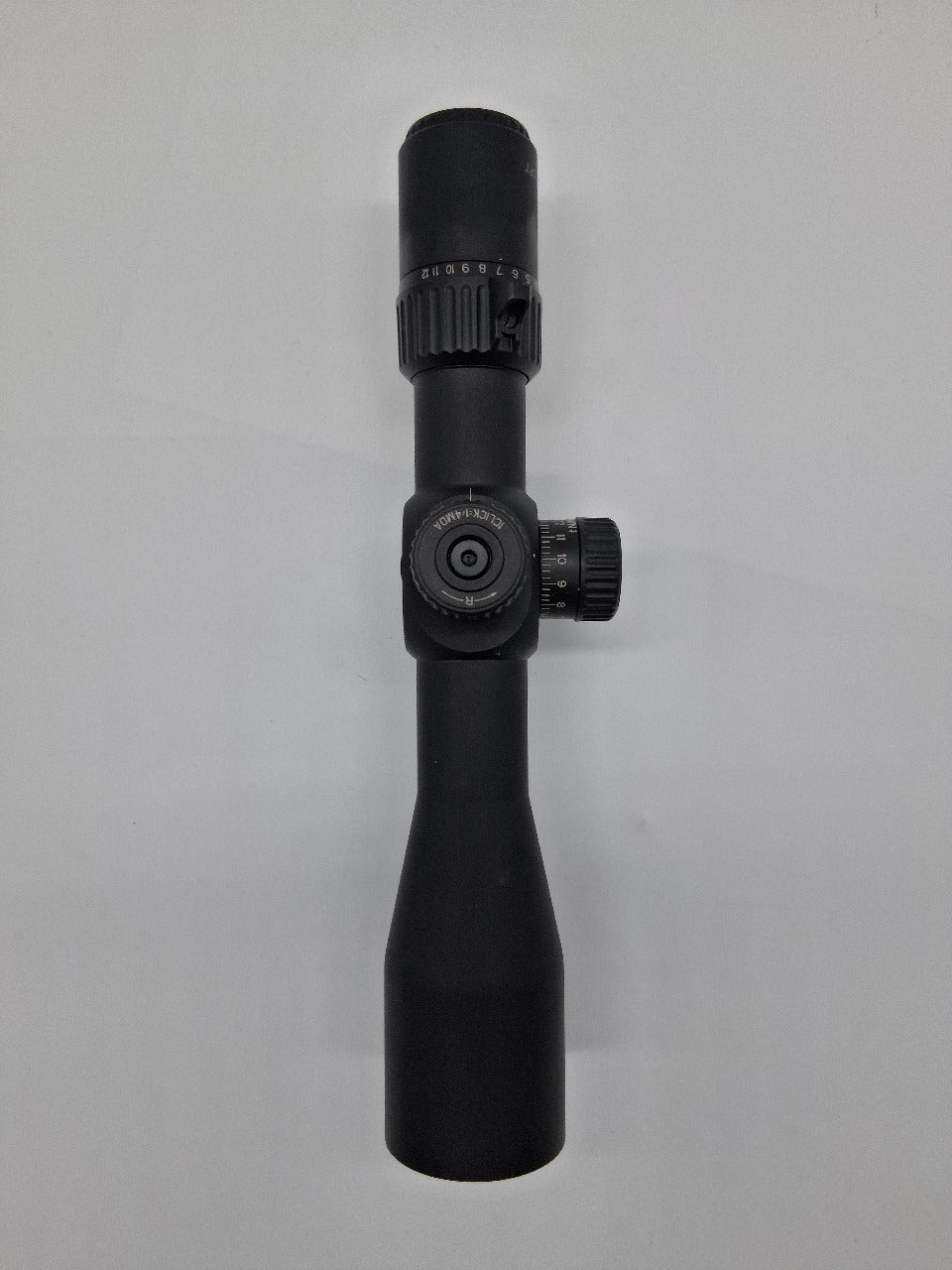Mira Telescópica Discovery HT 3-12x40 SF FFP