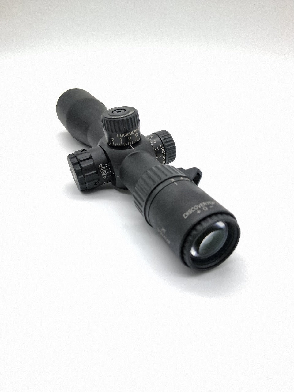 Mira Telescópica Discovery HT 3-12x40 SF FFP
