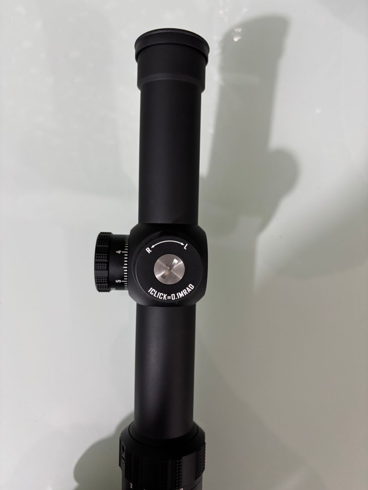 Mira Telescópica Discovery ED-AR 1-8X24 SFIR FFP