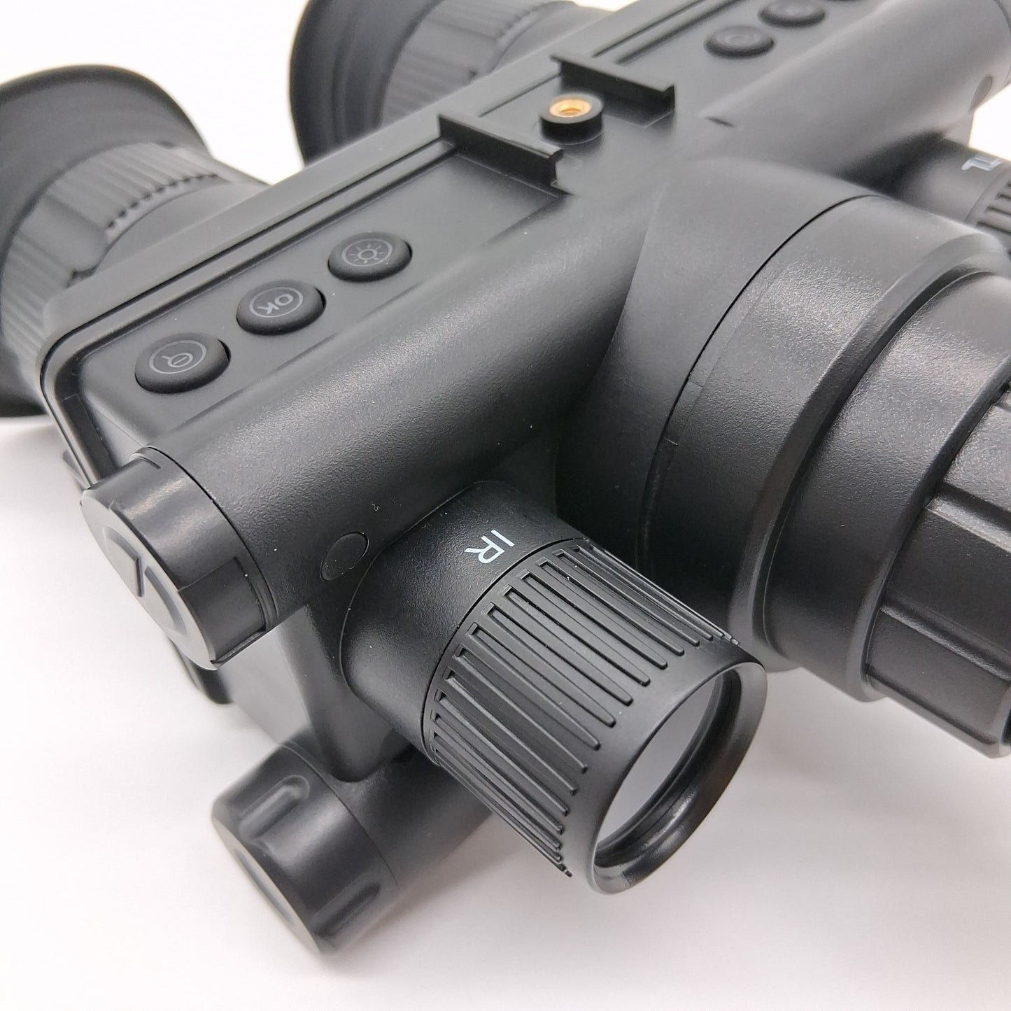 Visión Nocturna Binocular Z915